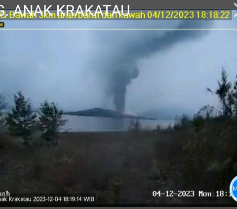 Erupsi Gunung Anak Krakatau, Lontarkan Abu Setinggi 1.400 Meter