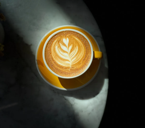 9 Bahaya yang Bisa Muncul Akibat Konsumsi Kafein Berlebihan