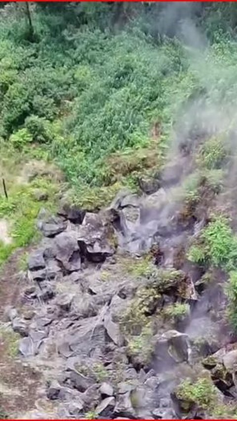 Melihat Lebih Dekat Kawah Timbang Dieng, Gas Beracunnya Pernah Merenggut Ratusan Korban Jiwa