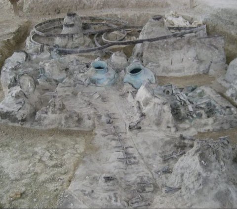 Makam Orang Kaya Yunani dari Abad Kedua Ditemukan, Dikubur Bersama Kereta Kencana dan Kuda