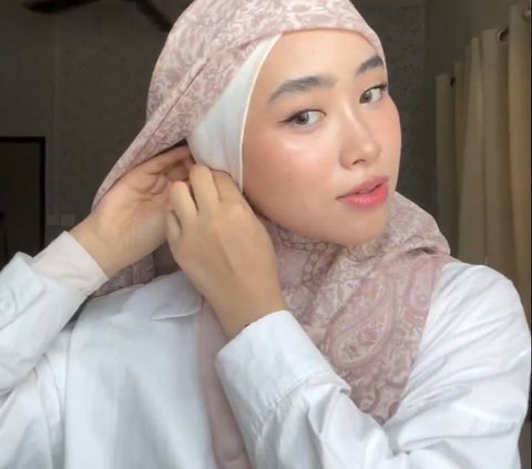 Tutorial Style Hijab Flowy Menutup Dada, Practical and Sweet