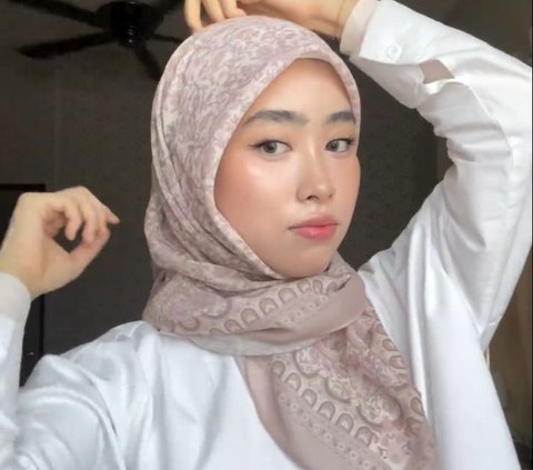 Tutorial Style Hijab Flowy Menutup Dada, Practical and Sweet