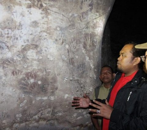 Gua Tapak Tangan Site Becomes Ancient Human Footprints in East Kutai Regency