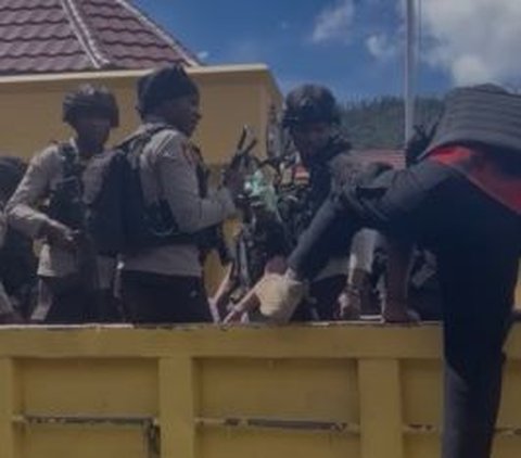 Siap Mati Demi Merah Putih, Anggota Brimob  Gondrong Ini Tugas di Puncak Jaya Selama 18 Tahun 'Hitungan Pos Sudah Banyak'