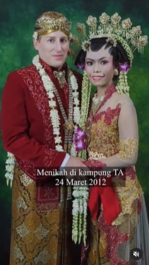Ana and Jurg also got married religiously in Indonesia.