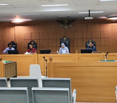 Sidang Perdana Anwar Usman Gugat Ketua MK Suhartoyo ke PTUN Digelar Tertutup, Denny Indrayana Jadi Tergugat Intervensi