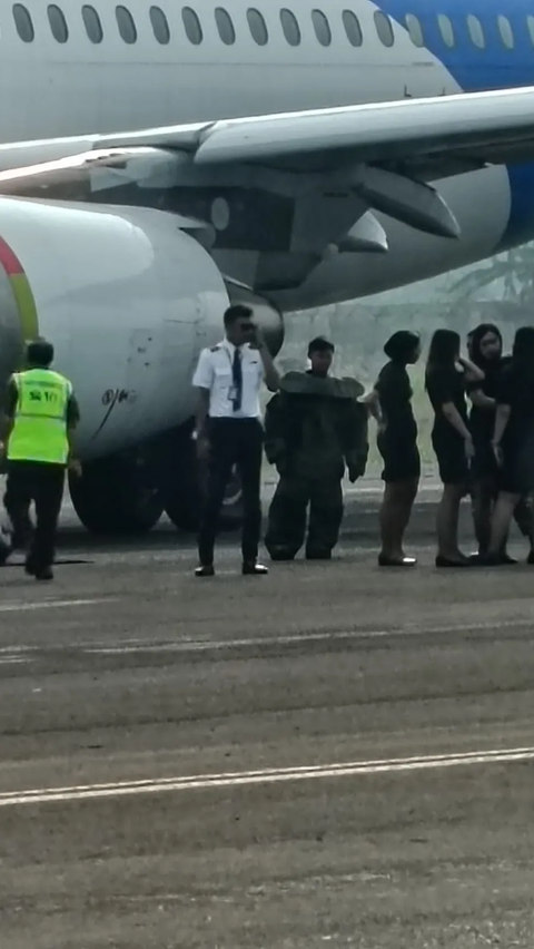 <br>Pesawat Pelita Air Batal Take Off di Bandara Juanda Akibat Penumpang Bercanda Bilang Bawa Bom