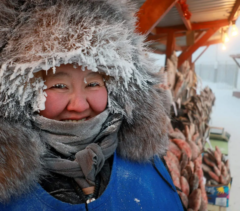 Akhir tahun 2023 hingga memasuki awal tahun 2024 menjadi bulan-bulan terdingin di wilayah Kutub Utara. <br><br>Cuaca ekstrem itu dirasakan Rusia khususnya di negara bagian Sakha d Yakutsk.