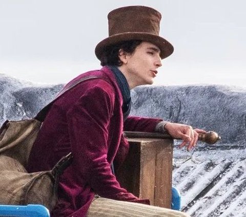 WONKA (2023), Pesona Timothée Chalamet Sebagai Pembuat Cokelat Dalam Balutan Film Musikal