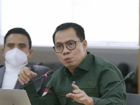 <b>Kader Terbaik Gerindra</b>