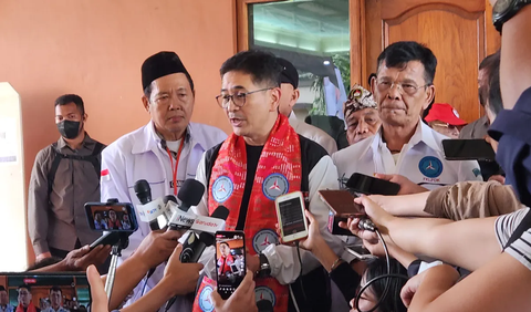 Menurut Arsjad, kedatangan Jokowi untuk kepentingan kerja, sementara Ganjar untuk kampanye.<br>