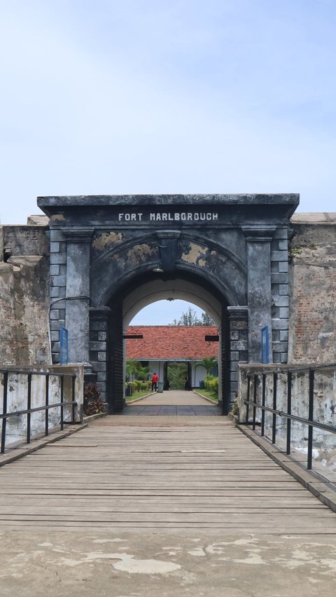 Fakta Menarik Benteng Marlborough di Bengkulu, Benteng Terbesar yang Pernah Dibangun Inggris di Asia Tenggara<br>