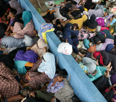 Terkuak Harga 'Tiket' Kapal Pengungsi Rohingya, Rela Bayar Rp14 Juta Agar Bisa ke Indonesia