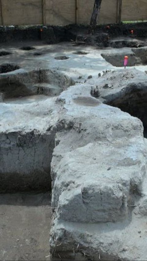 Heboh Penemuan 10 Makam Berusia 3.000 Tahun di Tengah Hutan, Bentuknya Aneh