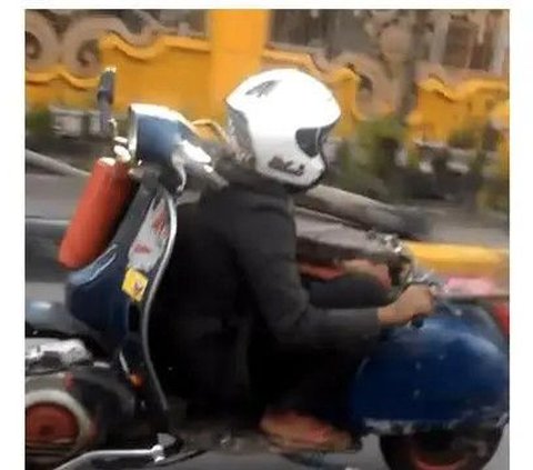 FOTO: 10 Penampakan Modifikasi Motor Vespa Melawan Kodrat, Ada yang Digowes hingga Susah Diterima Logika