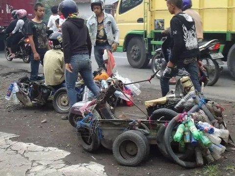 FOTO: 10 Penampakan Modifikasi Motor Vespa Melawan Kodrat, Ada yang Digowes hingga Susah Diterima Logika