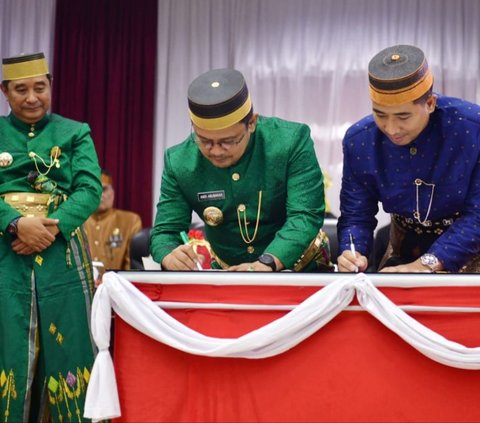 Hadiri HUT Bantaeng ke-769, Pj Gubernur Sulsel Ajak Sukseskan Program Budidaya Pisang Cavendish