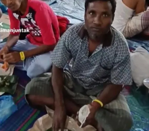 Etnis Rohingya Mengeluh Dikasih Makan Sedikit, Yenny Wahid: Enggak Bersyukur