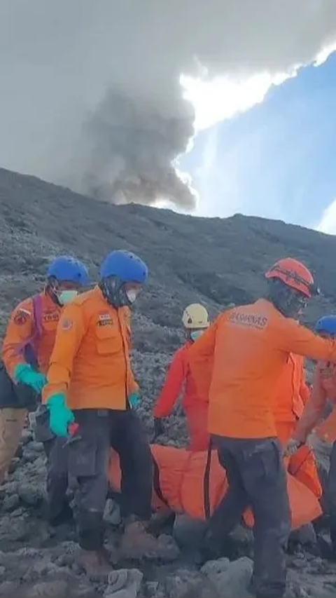 Erupsi Gunung Marapi Tewaskan 23 Pendaki, Polisi Selidiki Dugaan Kelalaian<br>