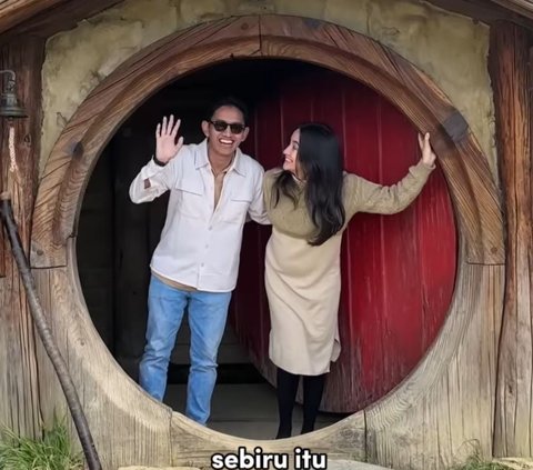 Foto-foto Sabrina Anggraini dan Belva Devara saat Berkunjung ke Lokasi Syuting Film The Hobbit di New Zealand, Seru Banget!