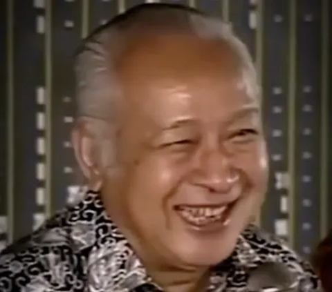 Momen Soeharto Jelaskan Makna Mendalam dari Huruf Aksara Jawa ‘Bisa Mengetahui Jati Diri’