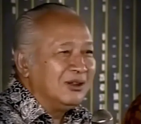 Momen Soeharto Jelaskan Makna Mendalam dari Huruf Aksara Jawa ‘Bisa Mengetahui Jati Diri’