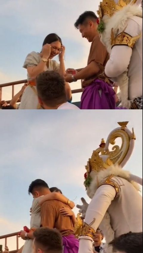 Viral Pria Lamar Kekasihnya saat Nonton Pertunjukan Tari Kecak di Bali, Dibantu Sosok Hanoman