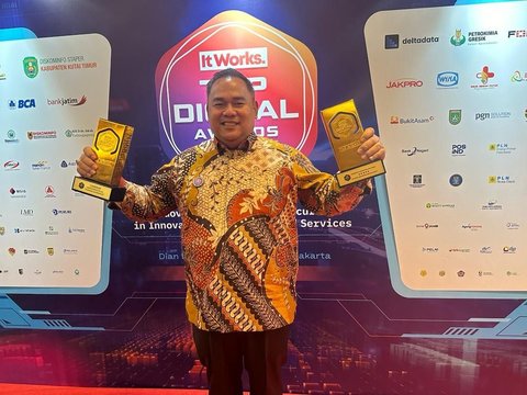 Diskominfo Kutai Timur Raih Top Digital Implementation 2023 dengan Penghargaan Bintang 5