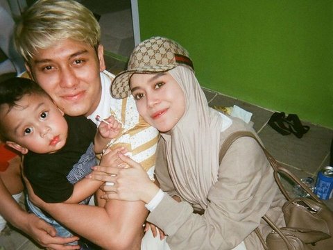 Momen Kebersamaan Rizky Billar dan Lesti Kejora Temani Anak ke Sekolah, Penampilannya Langsung jadi Perhatian Gara-gara ini