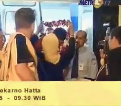 This Soccer Superstar Once Came to Aceh and Met the Victims of the 2005 Tsunami, Does Anyone Know?