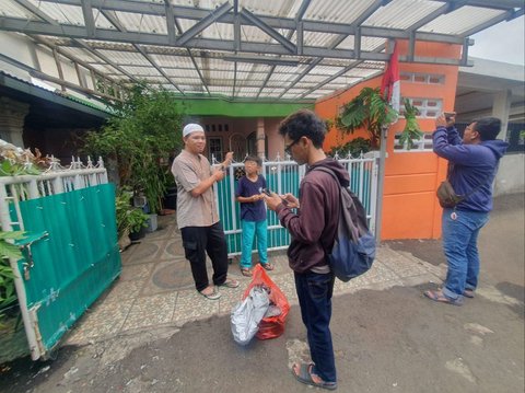 Polisi Kantongi Foto Pelaku Pembakaran Mobil dan Warung di Depok