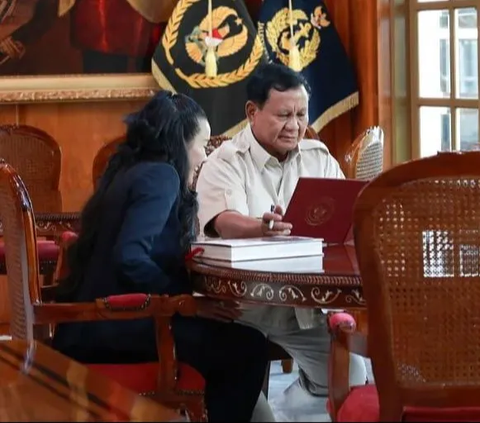 Prabowo: Pak Jokowi Diserang, Ibu Iriana Juga, Ini Apa Ini?