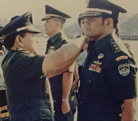 Ijazah SMA Sampai Ditahan Karena Nunggak, Siapa Sangka Jadi Jenderal Korps Baret Merah