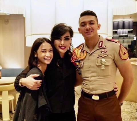 Mengenal Sosok Patricia Putri, Anak Politikus Ternama yang Disebut Pacaran dengan Taruna Akpol