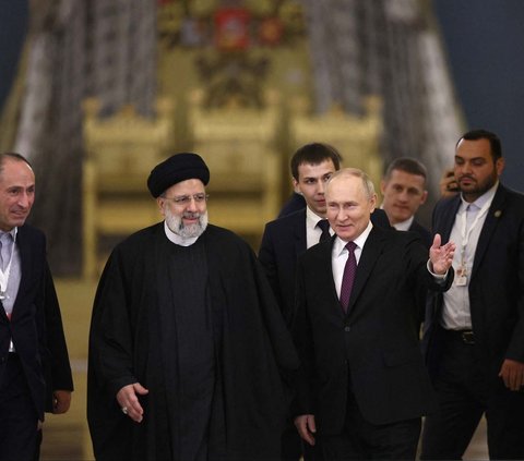 FOTO: Momen Putin Bertemu Presiden Iran di Kremlin, Bicarakan Genosida Israel di Jalur Gaza