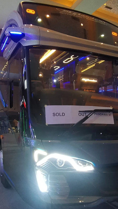 Lebih Murah Mana Liburan ke Yogyakarta Naik Sleeper Bus atau Kereta Api?