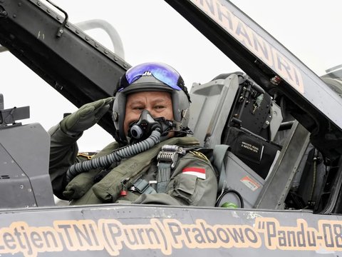 Jajal Pesawat Tempur F-16 bareng Kasau Marsekal Fadjar Prasetyo