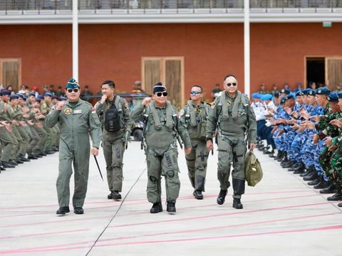 Potret Mantan Danjen Kopassus Jajal Pesawat Tempur