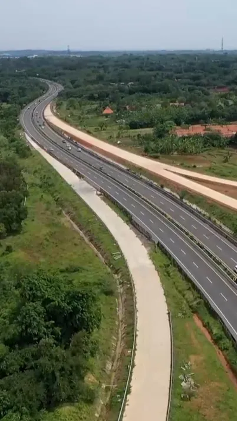 Meningkatkan kualitas jalan tol untuk peningkatan konektivitas di seluruh wilayah Indonesia.