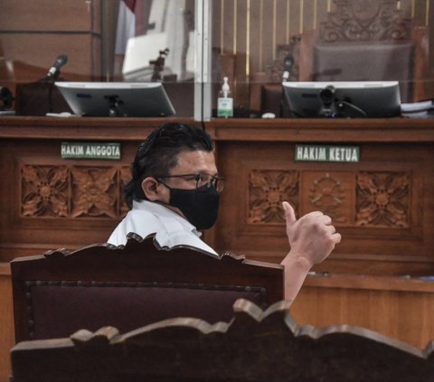 Ferdy Sambo divonis mati oleh Majelis Hakim tingkat pengadilan negeri Jakarta Selatan. Dia disebut dalang yang merencanakan pembunuhan terhadap ajudannya sendiri, Brigadir Yosua Hutabarat.