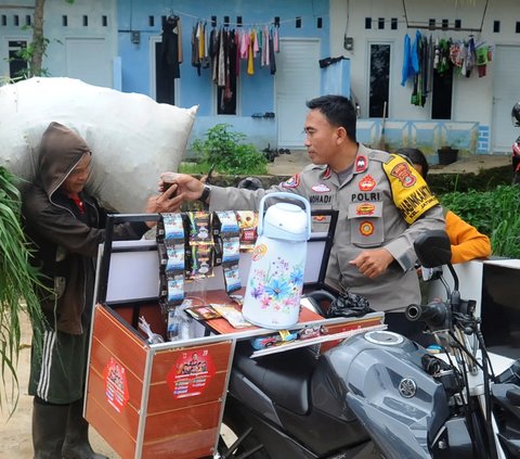 Polisi Starling Asal Depok