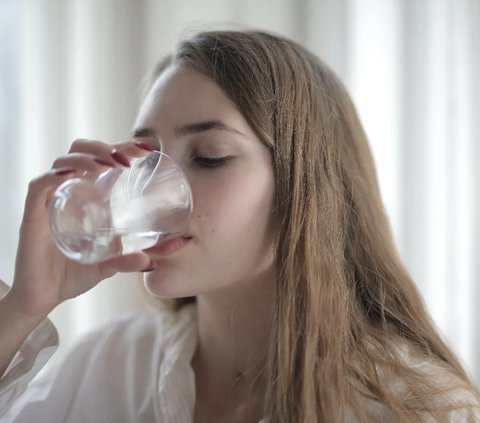 Cara Buat Perut Kenyang Walau Makan Sedikit