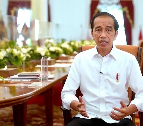 Aturan ini tertuang dalam Peraturan Presiden (Perpres) Nomor 21 tahun 2023 tentang Hari Kerja dan jam Kerja Instansi Pemerintah dan Pegawai Aparatur Sipil Negara (ASN).