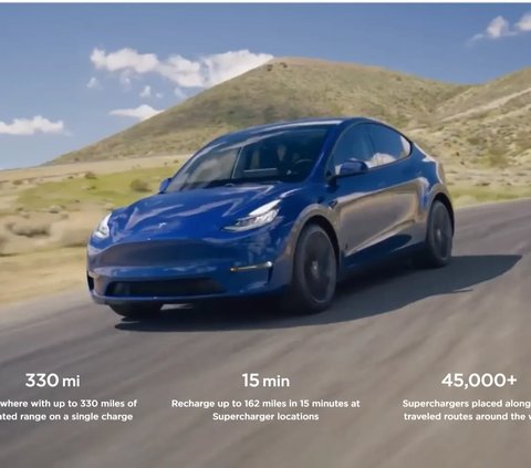 TESLA memang bukan yang pertama, tapi saat ini TESLA adalah pabrikan mobil listrik baterai (BEV) terbesar di dunia. Menurut <i>CleanTechnica.com</i>, Tesla memimpin pasar BEV dengan penjualan 1,3 juta unit pada 2022. Disusul BYD, SAIC, VW Group, dan Geely-Volvo.