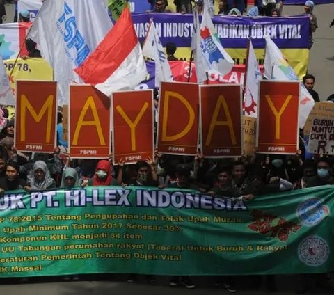 May Day punya sejarah panjang. Lahir dari berbagai rentetan perjuangan kelas pekerja setelah revolusi industri.