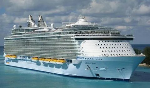 5. Oasis of the Seas