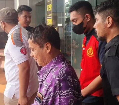 Kasus dugaan penganiayaan berat dialami remaja bernama David Latumahina memasuki babak baru. Dua tersangka; Mario Dandy dan Lukas Shane segera di sidang.