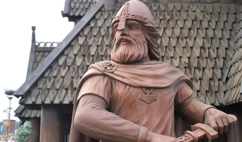 Ada fakta lain, helm perang asli Bangsa Viking tidak bertanduk.
