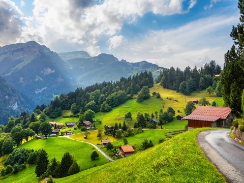 Wengen, Desa Alami di Swiss yang Menakjubkan