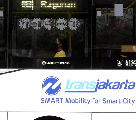 Aturan itu mengatur tentang Imbauan Pelaksanaan Protokol Kesehatan di Dalam Sarana dan Prasarana Angkutan Umum pada Masa Transisi Menuju Endemi.